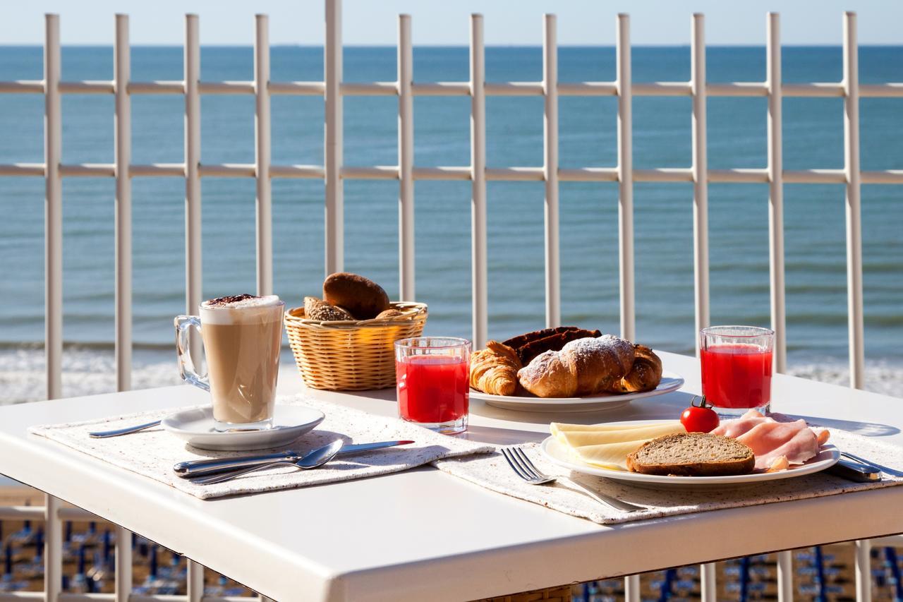 Regent'S Hotel Jesolo Extérieur photo